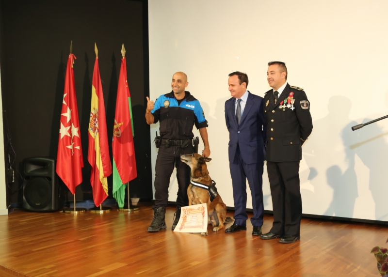 policia-local-entrega-medallas19